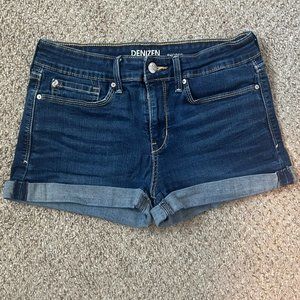EUC Denizen from Levi’s size 7 shorts